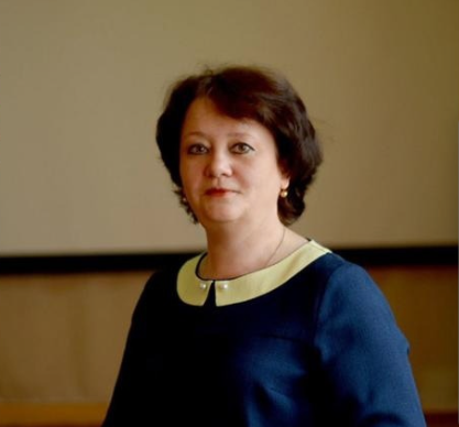 Праслова Елена Станиславовна.