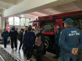 В рамках Плана воспитательной работы школы семиклассники посетили пожарную часть г.Кимовск..